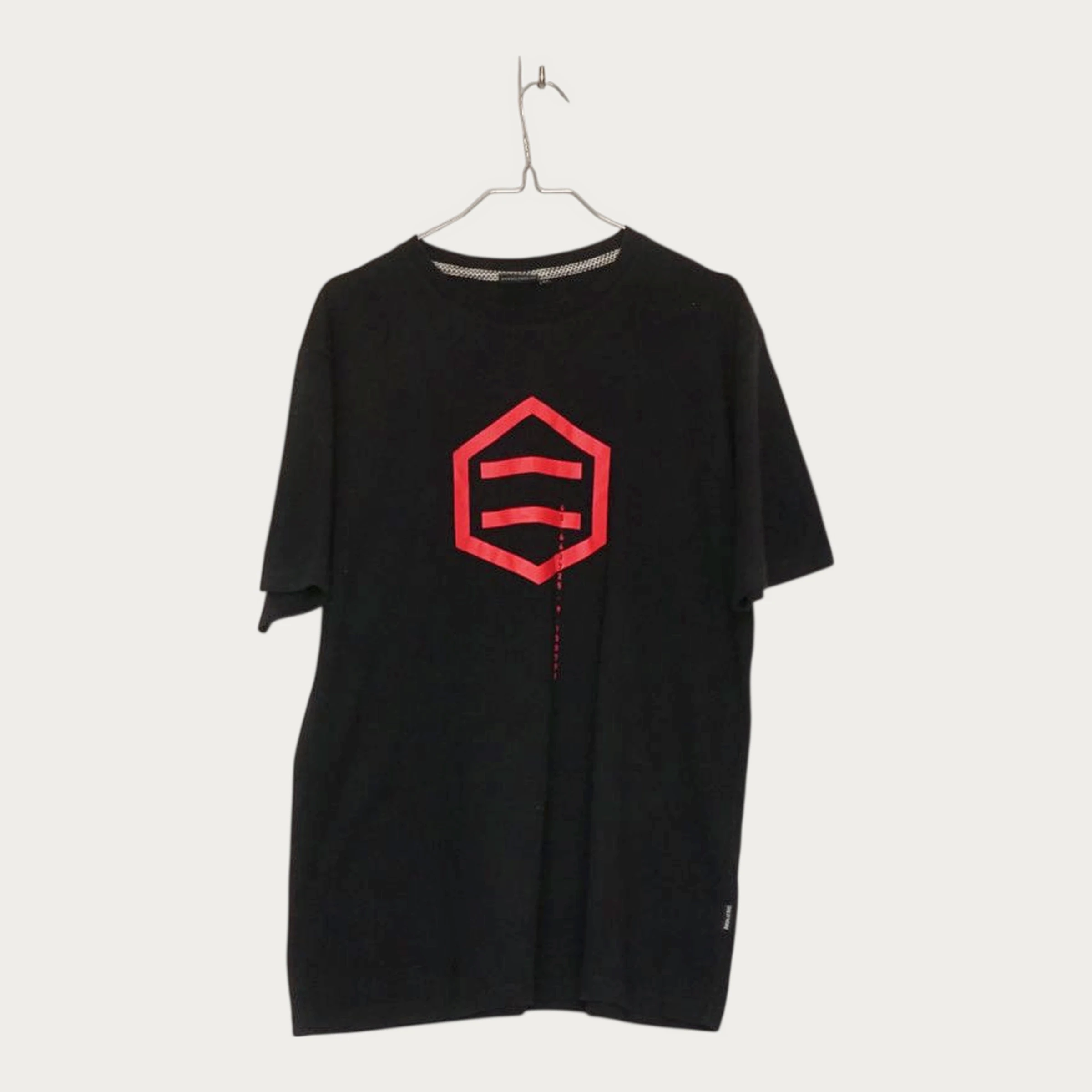 T-shirt dolly noire